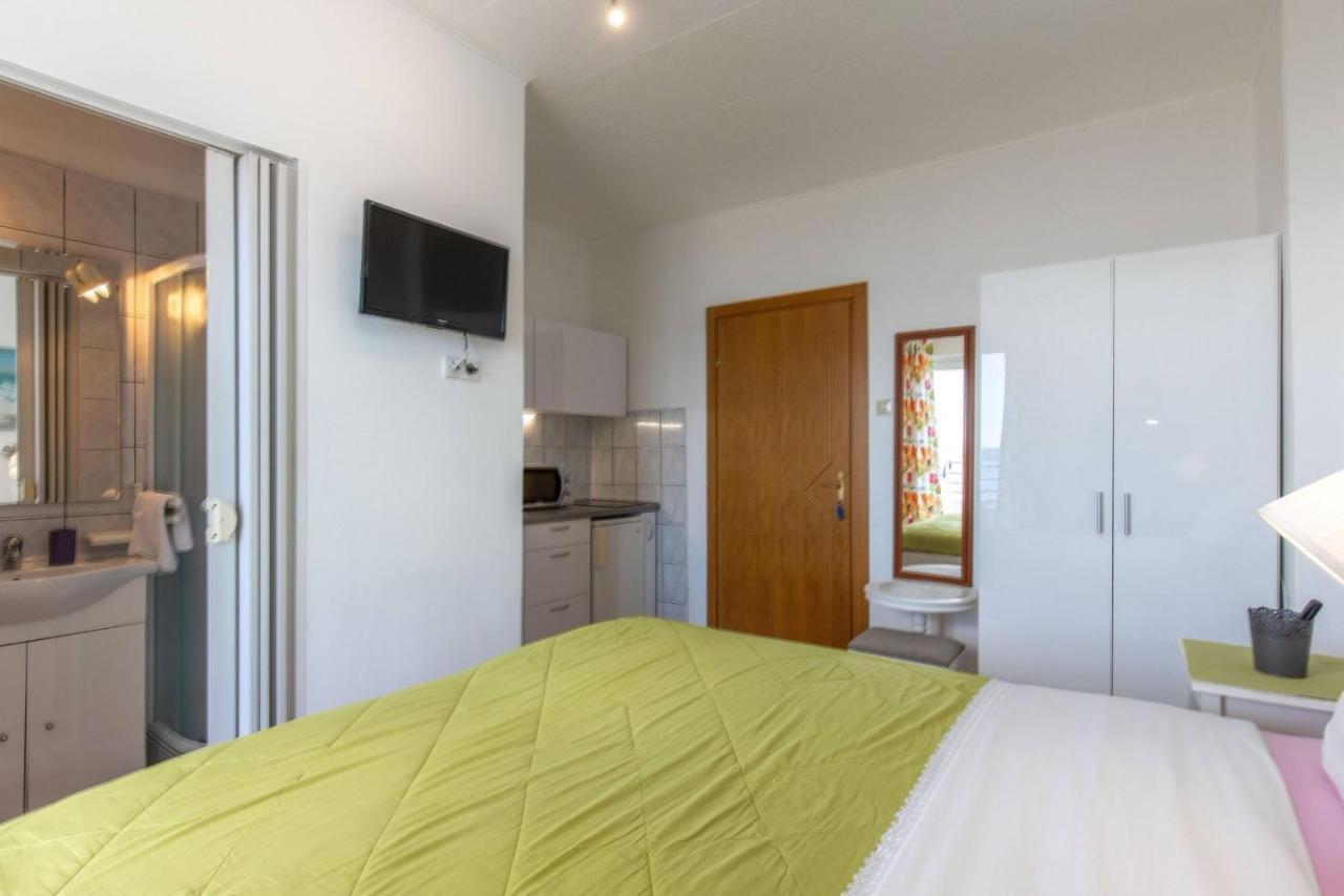 Guesthouse Villa Juric Цриквениця Екстер'єр фото